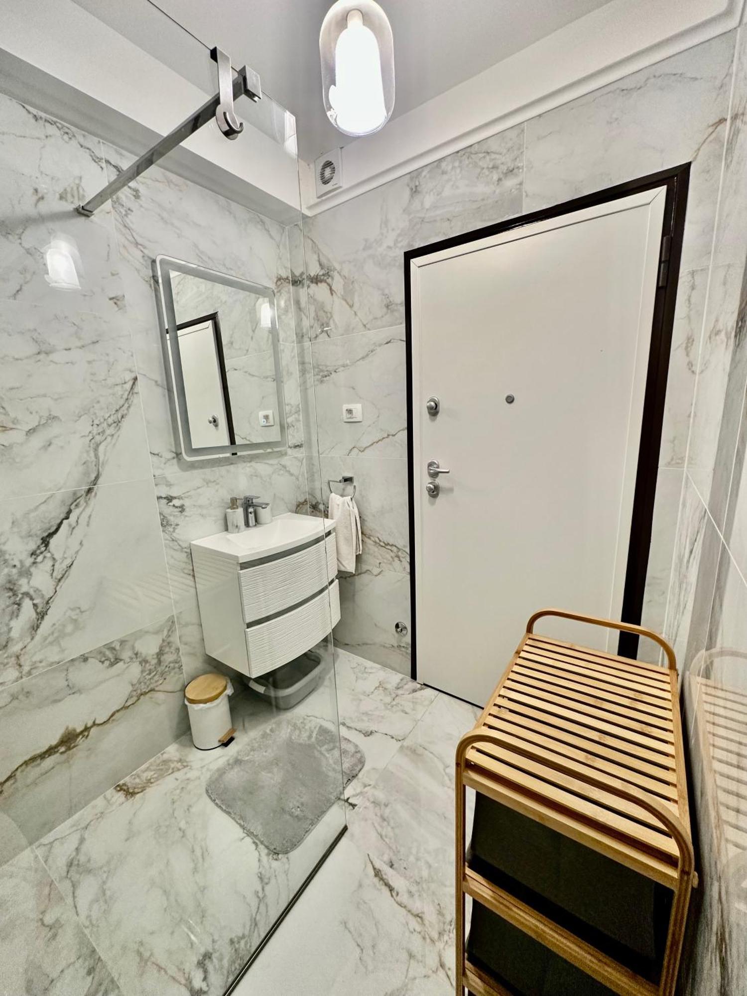 Apartment Sara IV Ližnjan 外观 照片